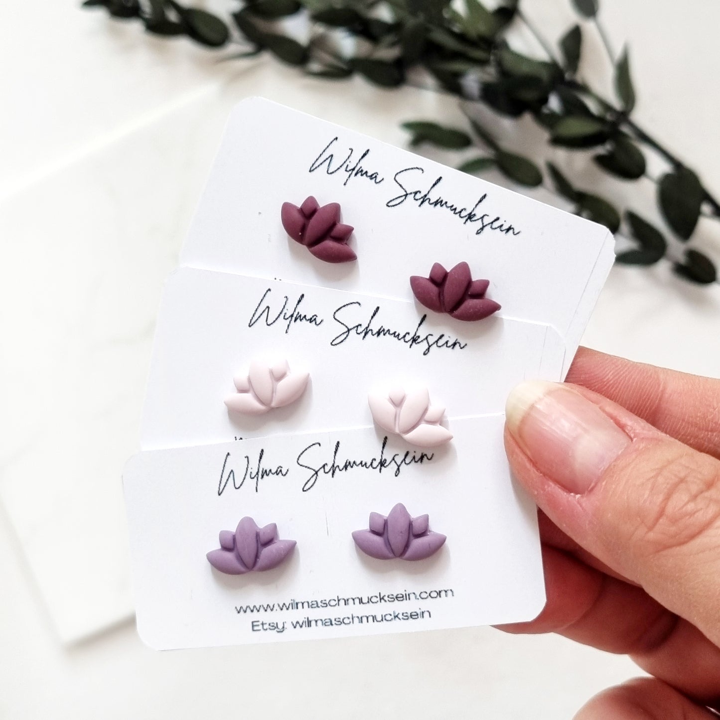 Polymer Clay Ohrstecker kleiner Lotus
