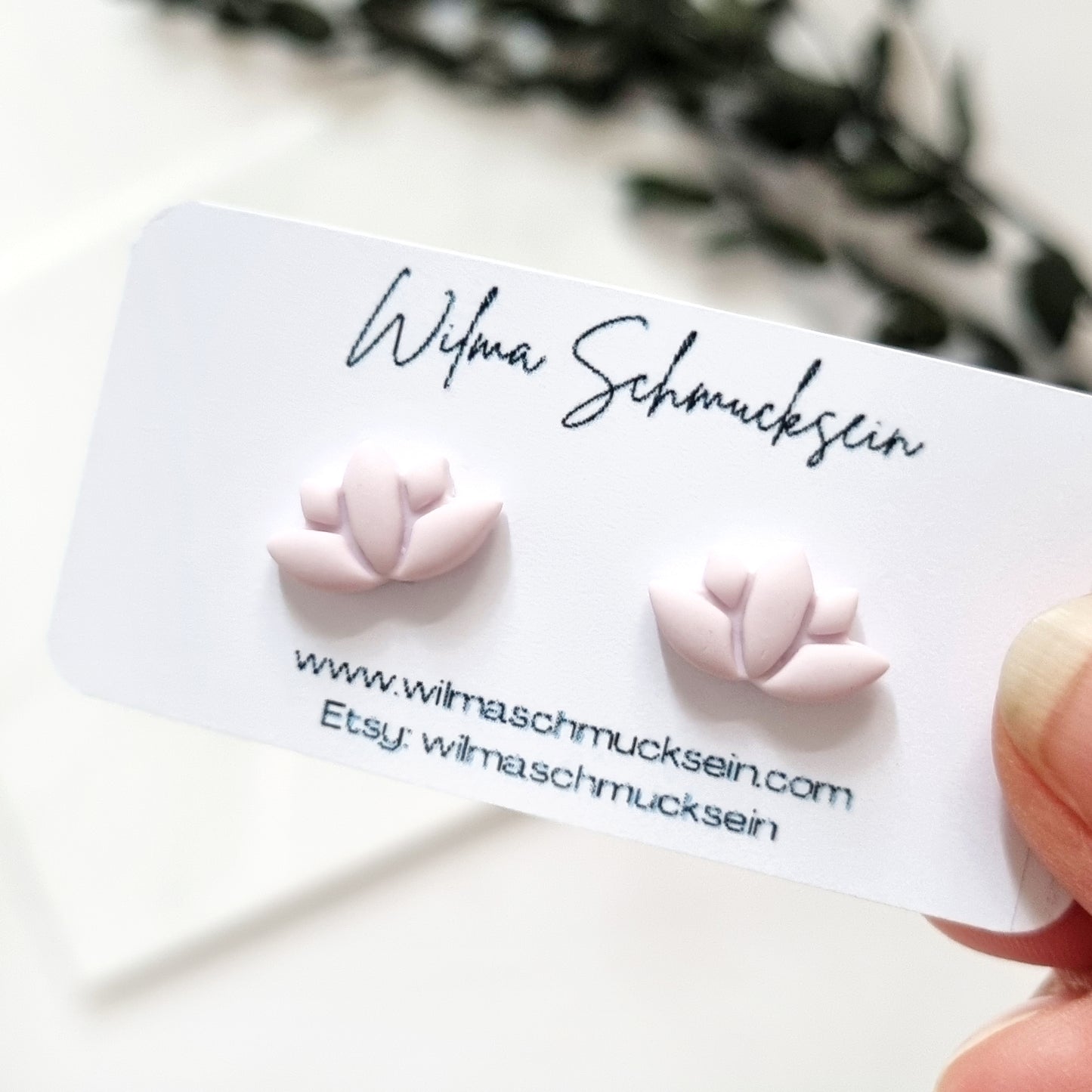 Polymer Clay Ohrstecker kleiner Lotus