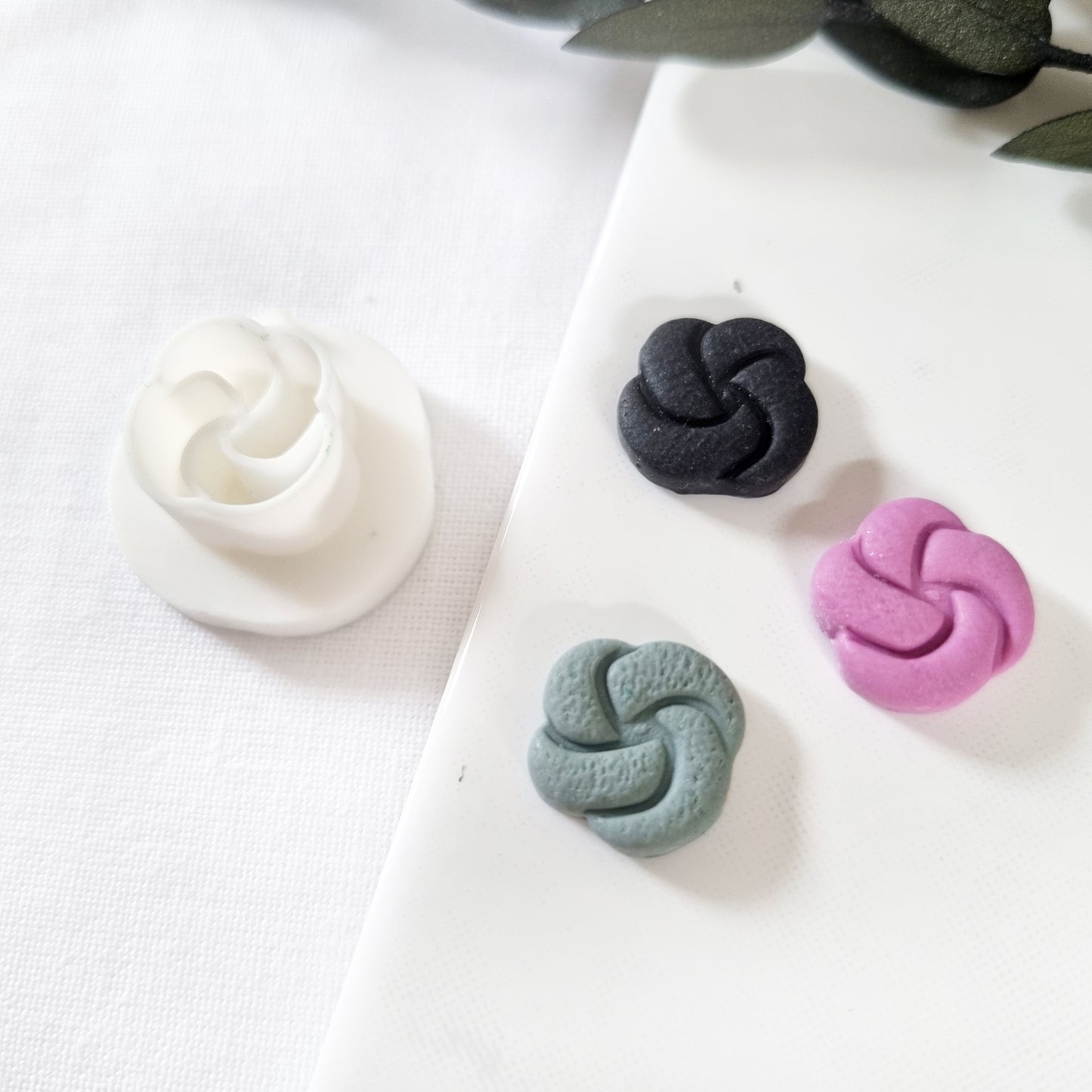 Polymer Clay Cutter -Knoten-
